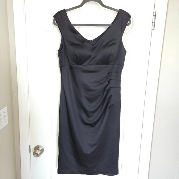 XSCAPE black sleeveless ruched v-neck sheath dress, knee length, women's 12 - Picture 1 of 12